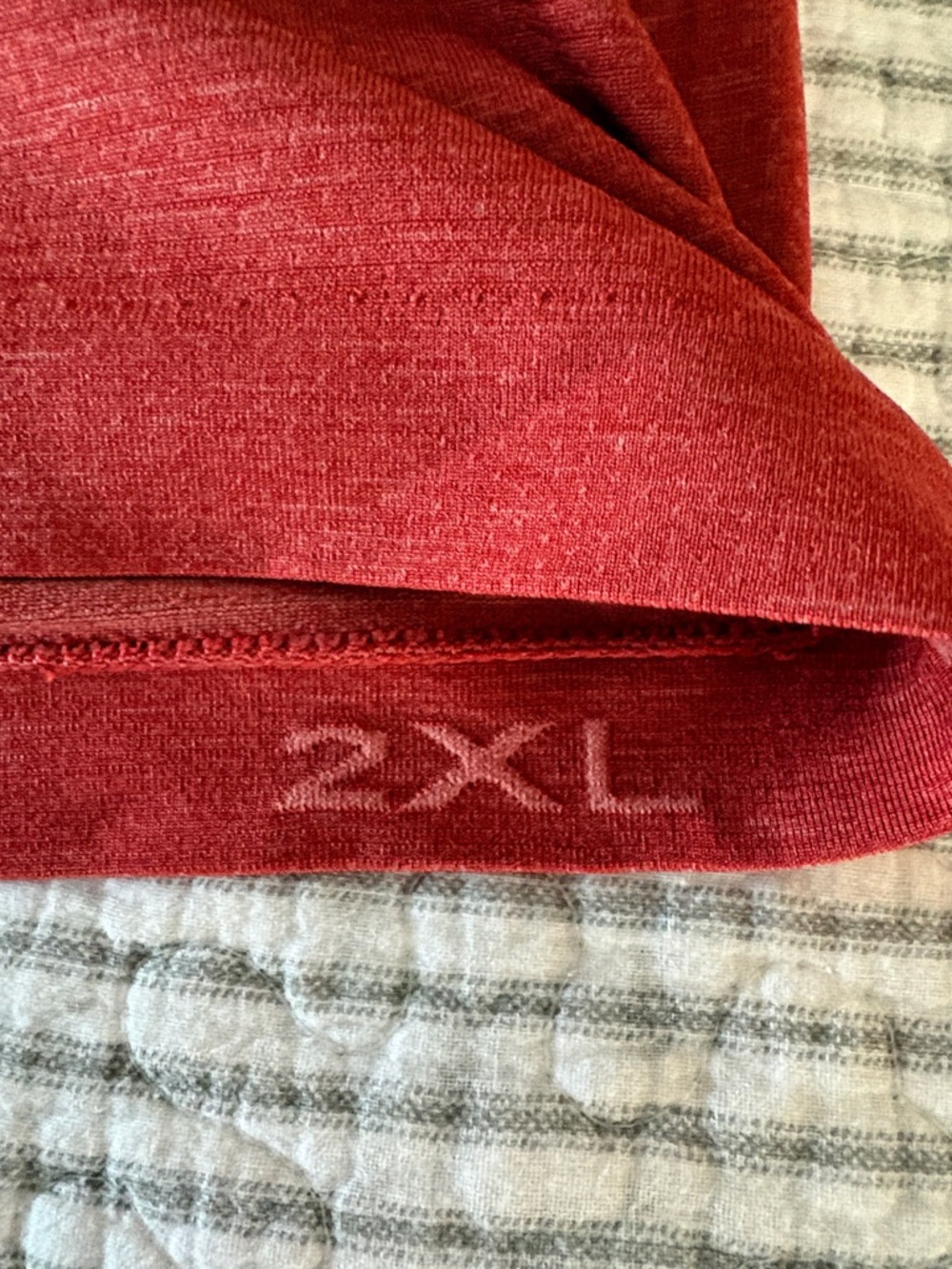 Lululemon Metal Vent Tech Short Sleeve ~ 2XL ~ Rustic Coral / Dare Devil - Picture 6 of 11